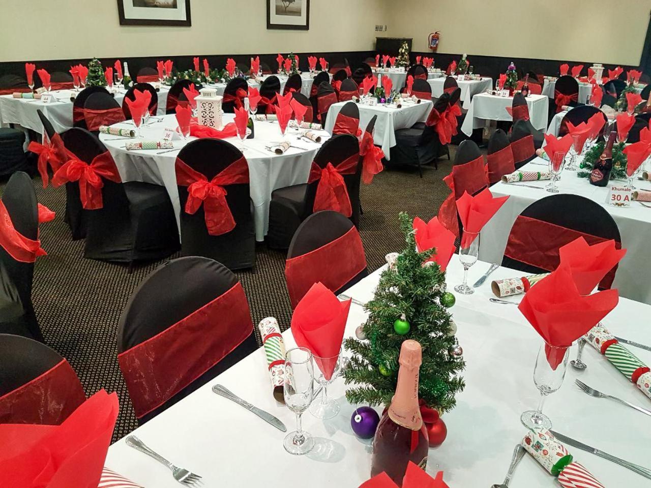 Safari Hotel & Convention Centre Rustenburg Ngoại thất bức ảnh