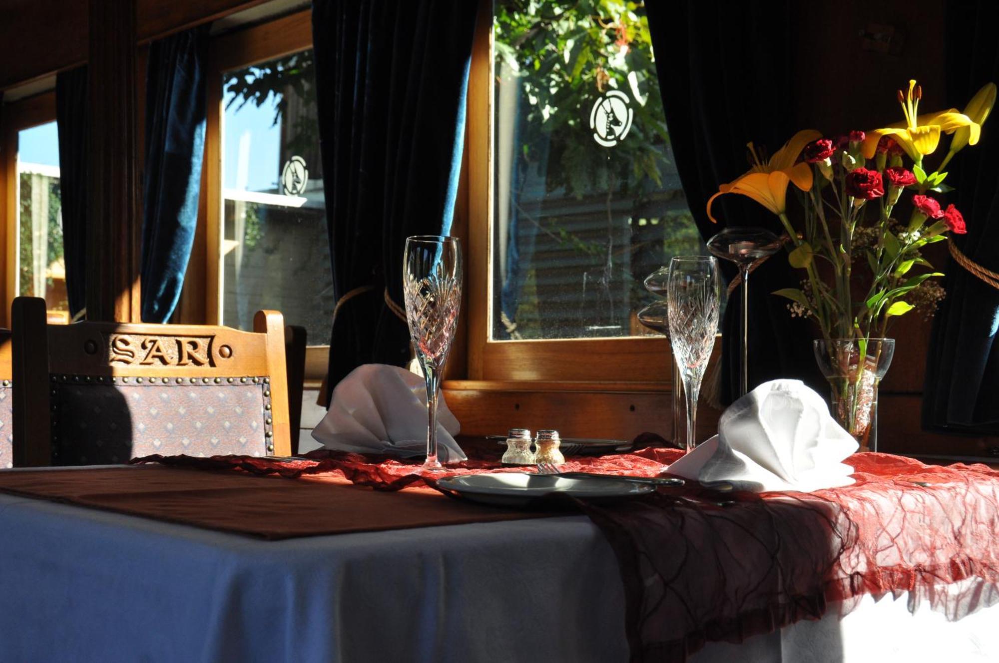 Safari Hotel & Convention Centre Rustenburg Ngoại thất bức ảnh